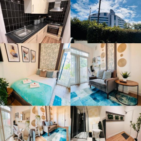 R2 - Elegant Private Room opposite Queen Elizabeth Hospital - Harborne Birmingham